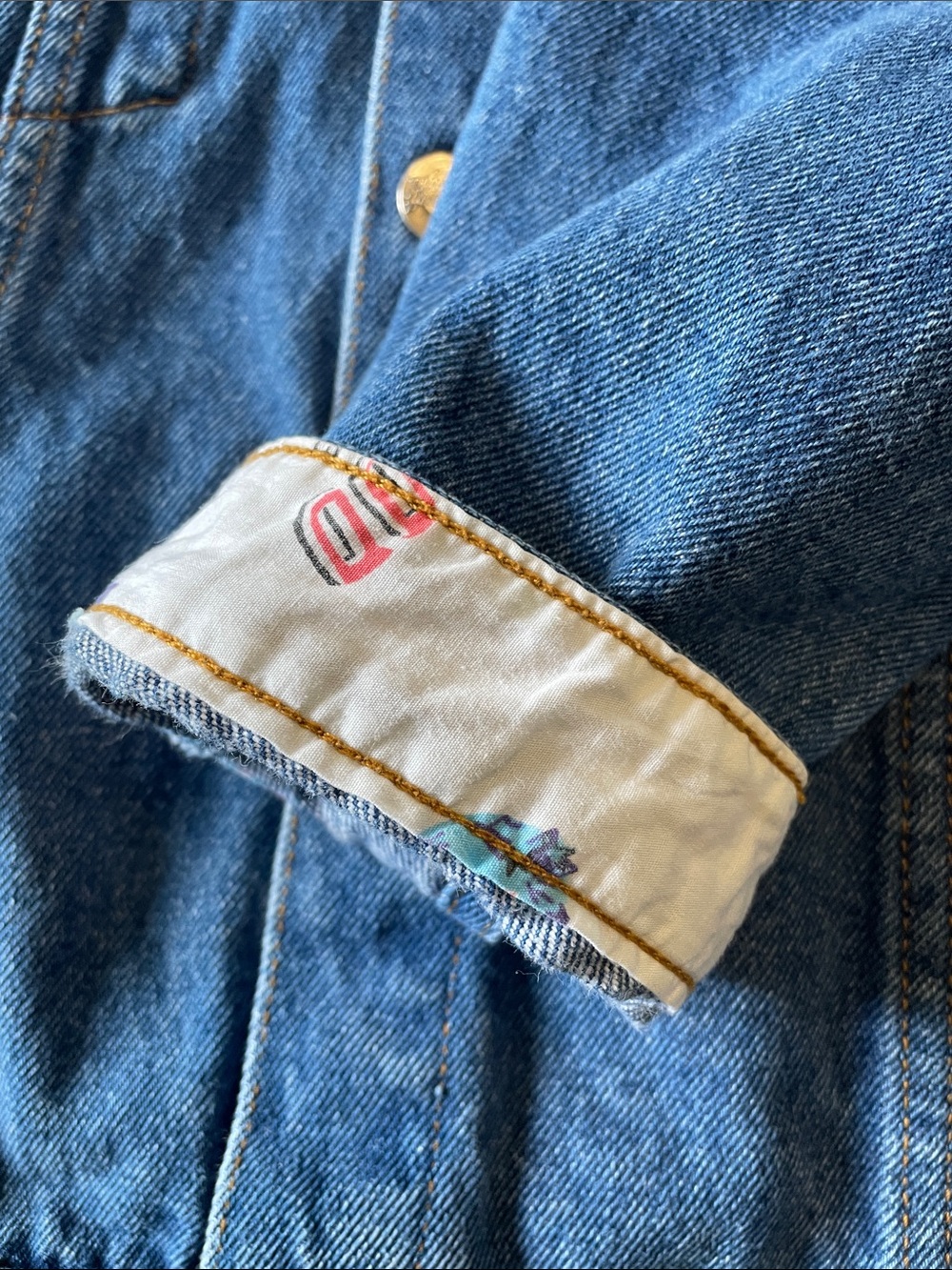 Planet Hollywood Toronto Blue Denim Jacket - Picture 5 of 12